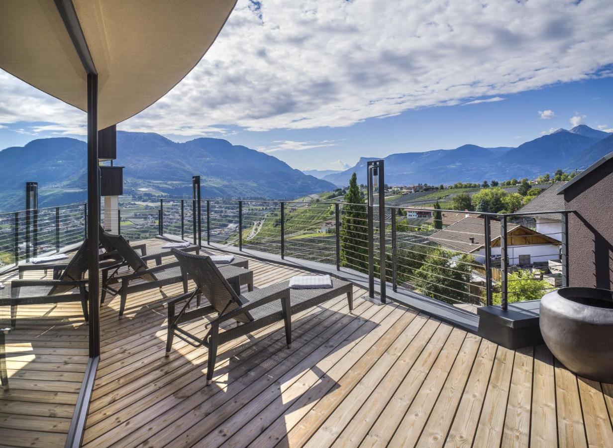 Landsitz Stroblhof Hotel Tirolo Exterior photo